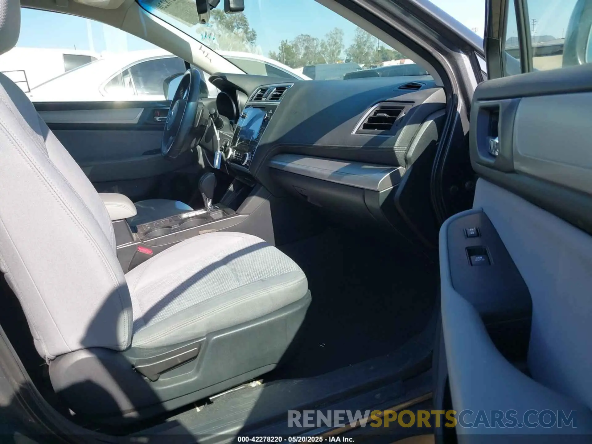 5 Photograph of a damaged car 4S4BSAHC7K3228145 SUBARU OUTBACK 2019