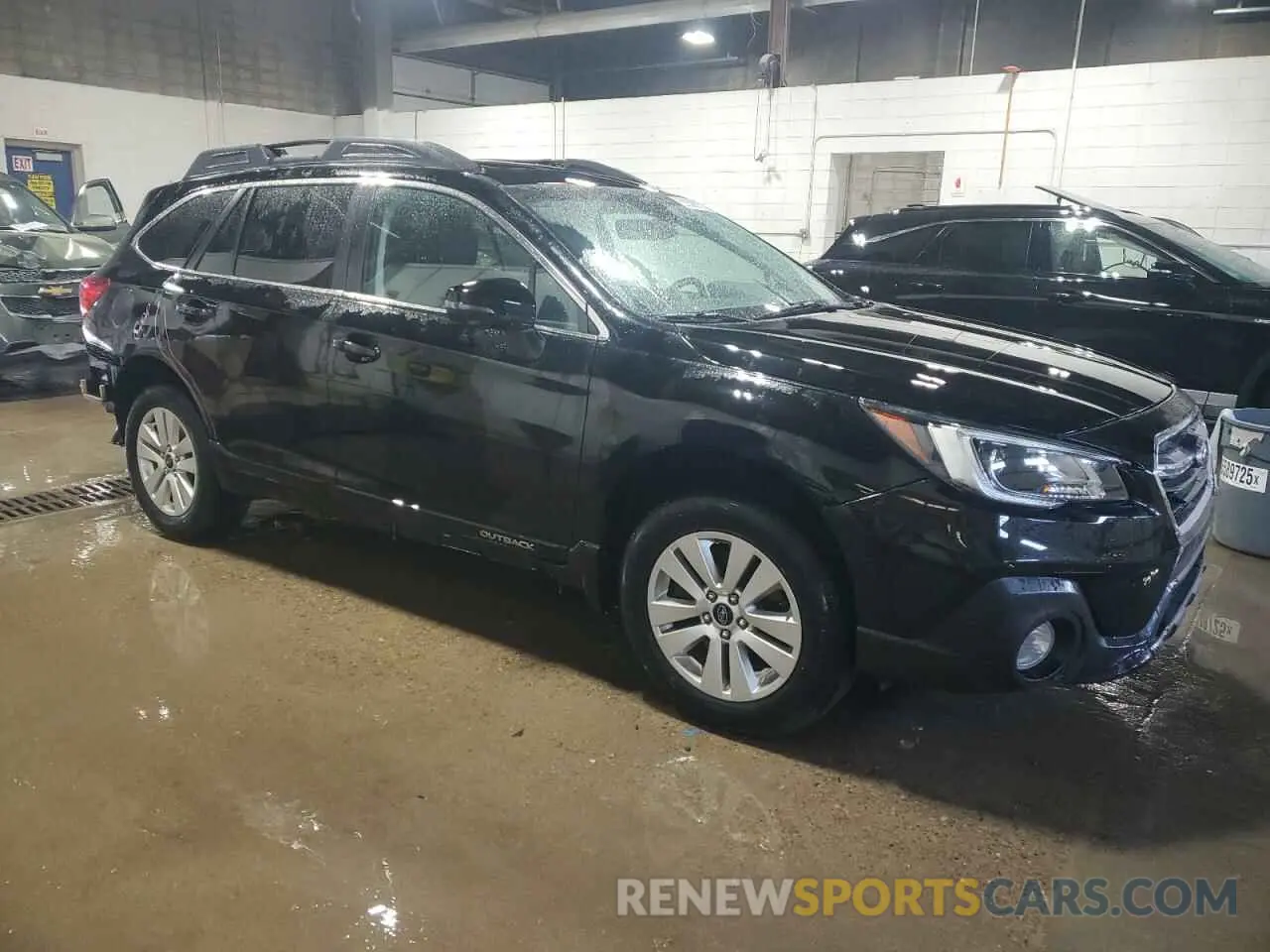 4 Photograph of a damaged car 4S4BSAHC8K3206543 SUBARU OUTBACK 2019
