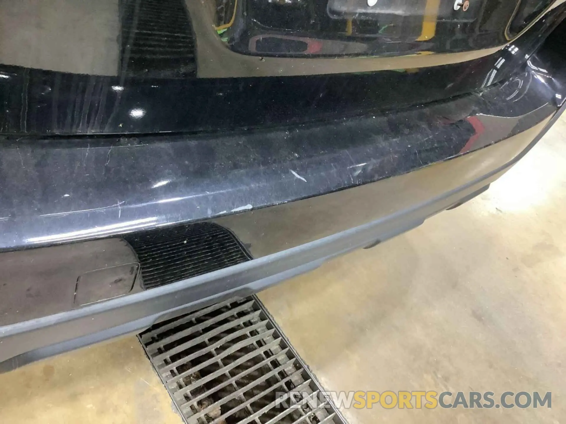 8 Photograph of a damaged car 4S4BSAHC8K3268945 SUBARU OUTBACK 2019