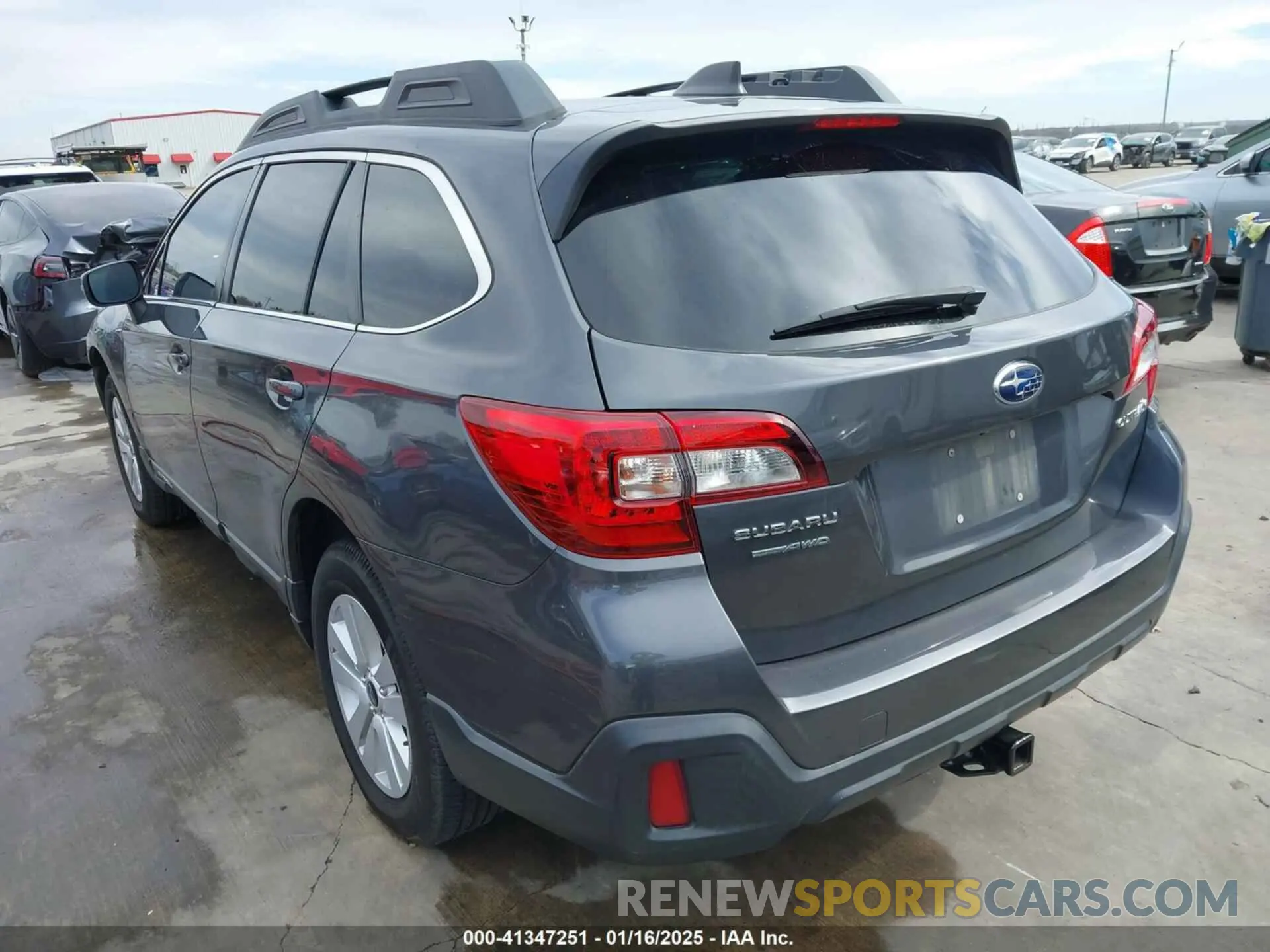 3 Photograph of a damaged car 4S4BSAHC9K3267528 SUBARU OUTBACK 2019