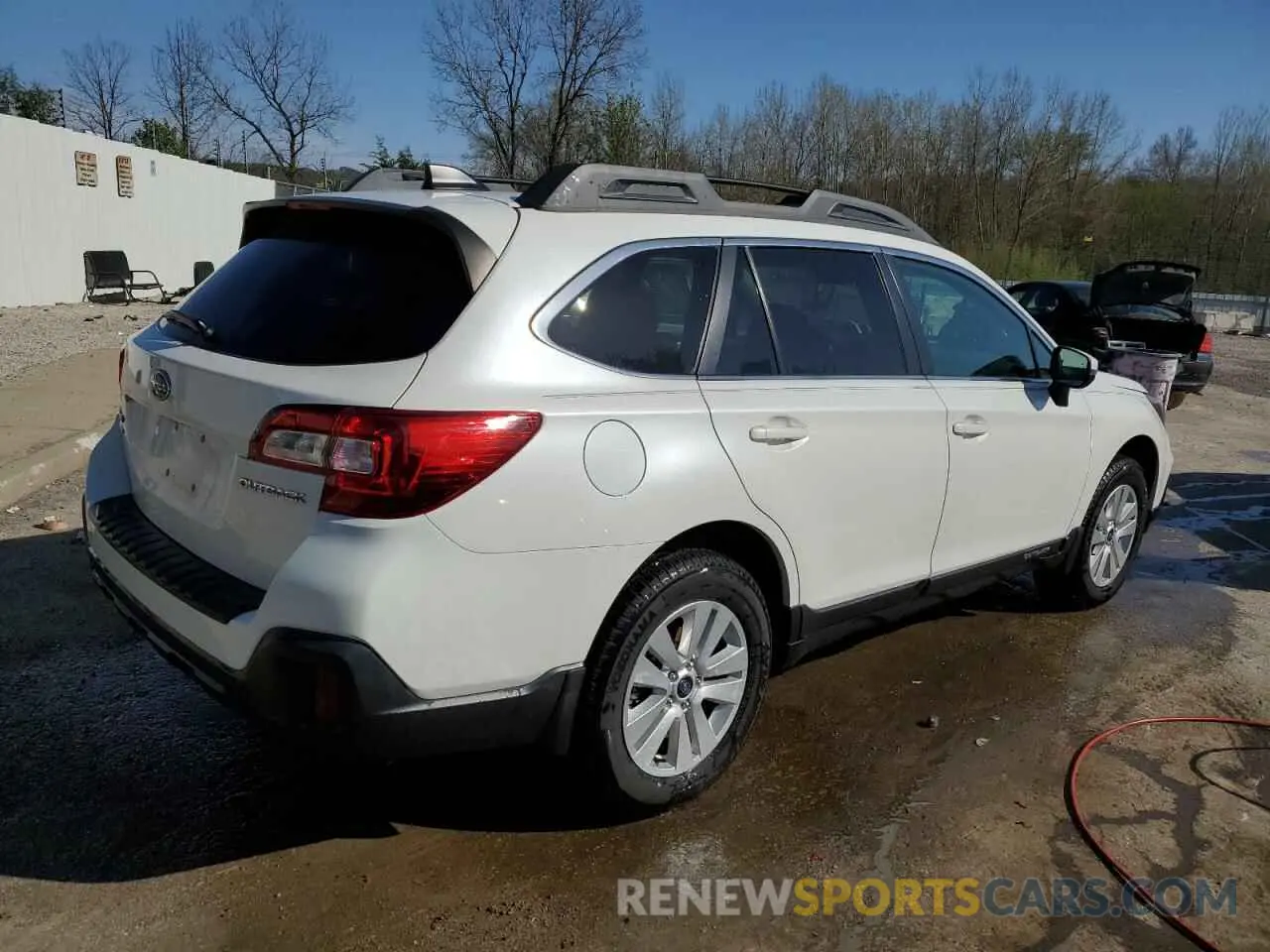 3 Photograph of a damaged car 4S4BSAHCXK3356332 SUBARU OUTBACK 2019