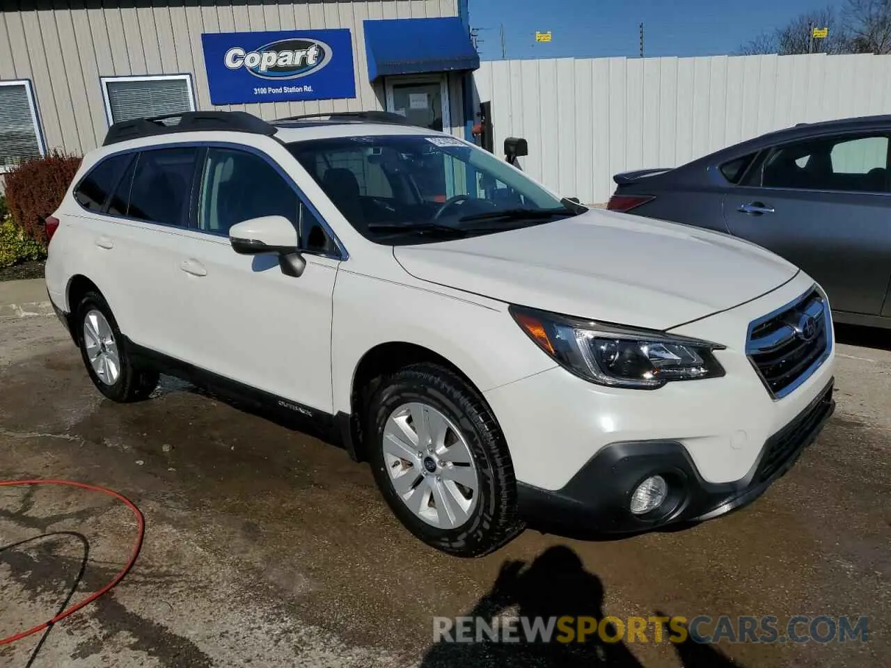 4 Photograph of a damaged car 4S4BSAHCXK3356332 SUBARU OUTBACK 2019