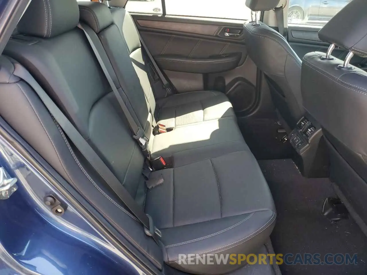 11 Photograph of a damaged car 4S4BSAJC5K3240224 SUBARU OUTBACK 2019
