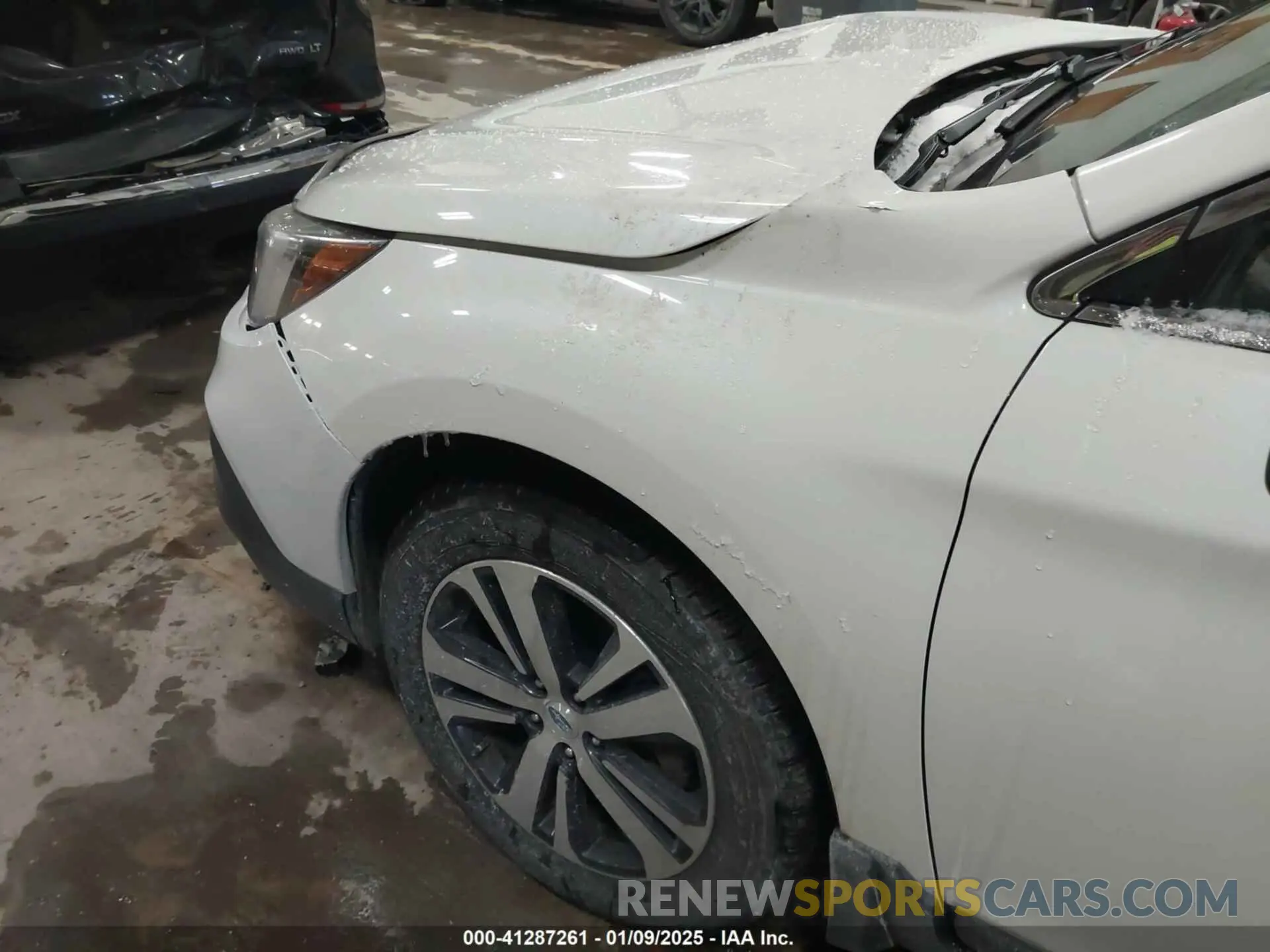 19 Photograph of a damaged car 4S4BSAJC5K3354496 SUBARU OUTBACK 2019