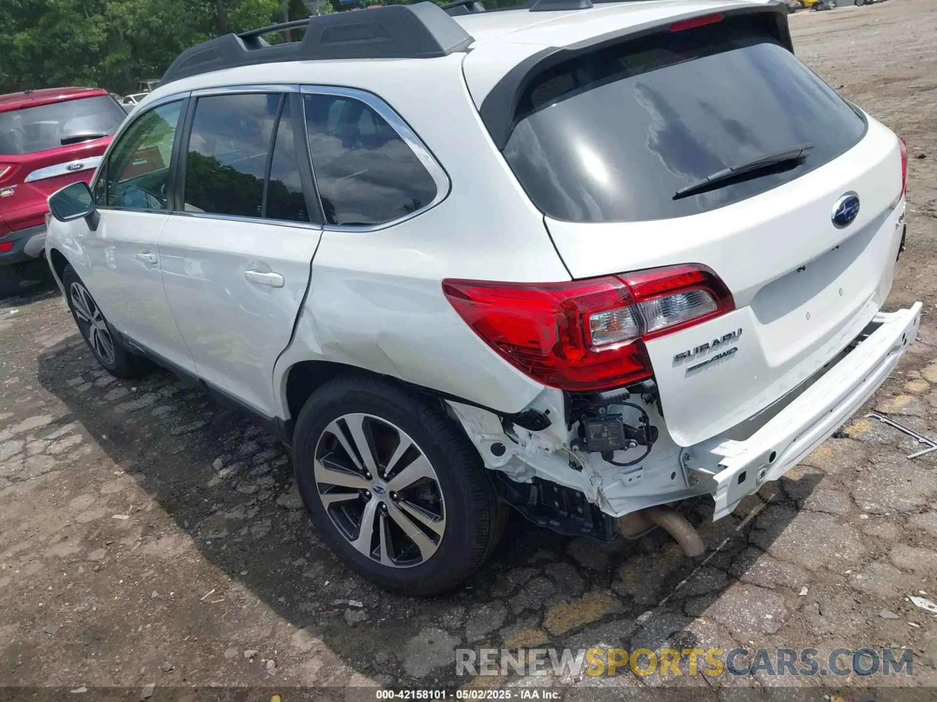 3 Photograph of a damaged car 4S4BSAJC7K3248468 SUBARU OUTBACK 2019