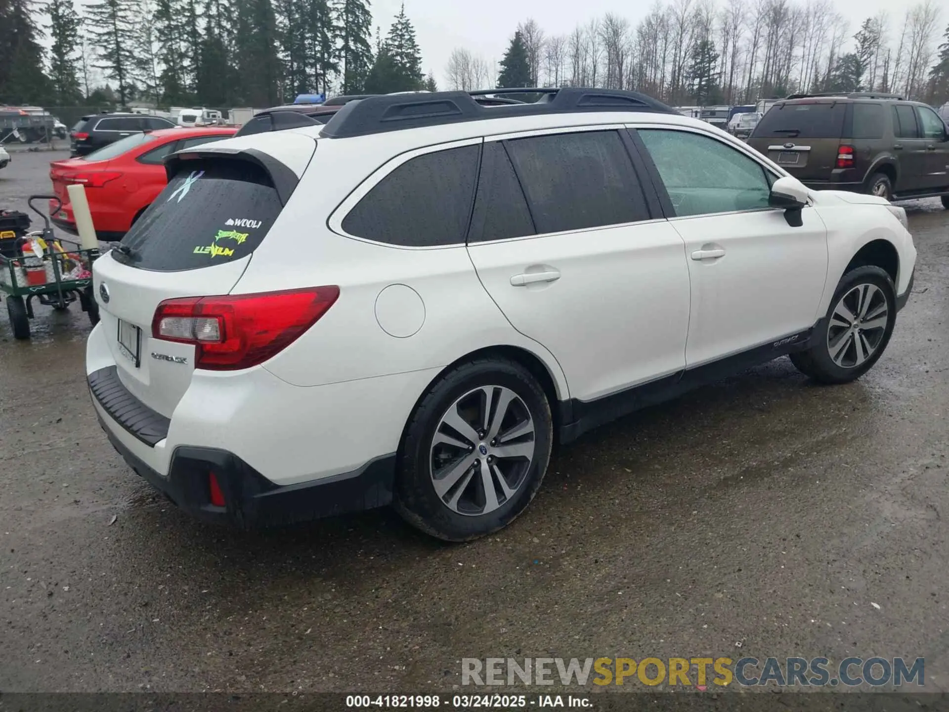 4 Photograph of a damaged car 4S4BSAJC8K3298392 SUBARU OUTBACK 2019