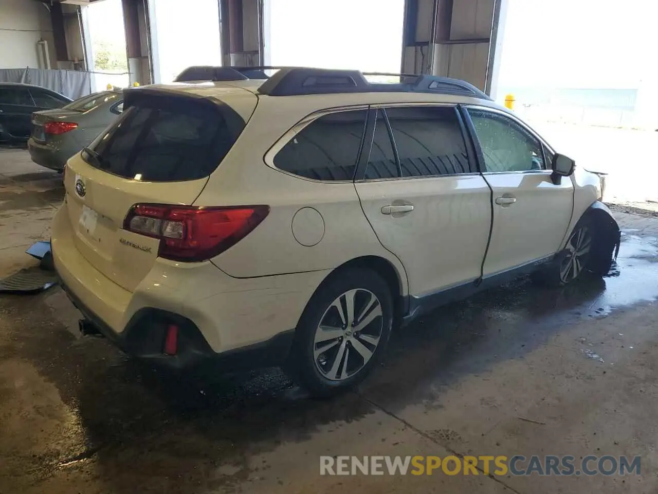 3 Photograph of a damaged car 4S4BSANC0K3360216 SUBARU OUTBACK 2019