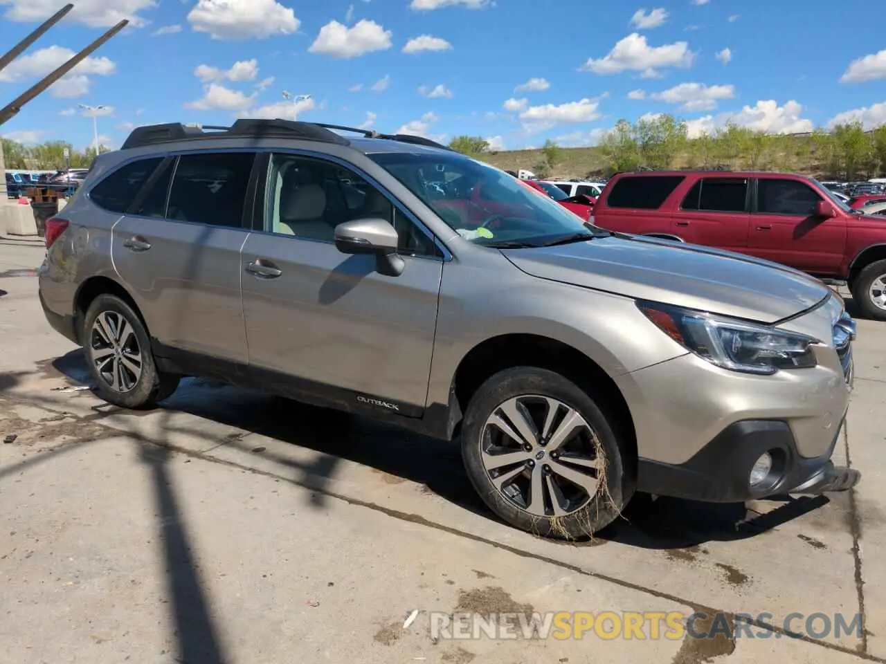 4 Photograph of a damaged car 4S4BSANC1K3311624 SUBARU OUTBACK 2019