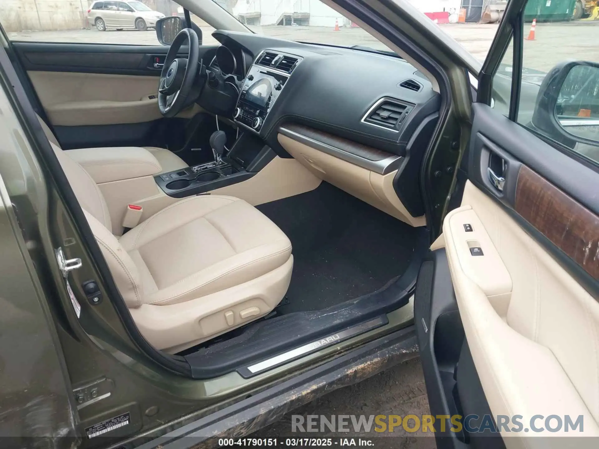 5 Photograph of a damaged car 4S4BSANC2K3212018 SUBARU OUTBACK 2019
