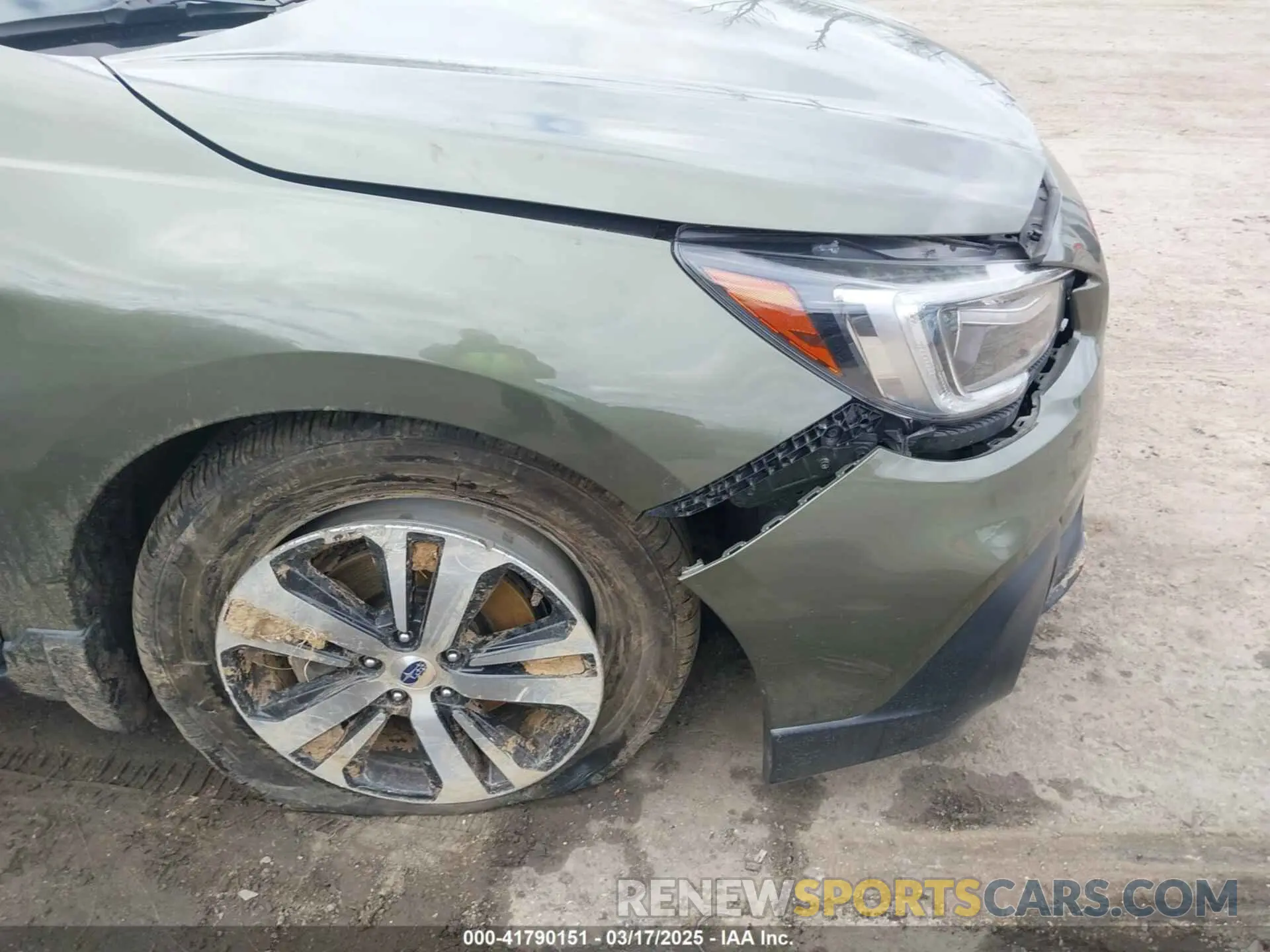 6 Photograph of a damaged car 4S4BSANC2K3212018 SUBARU OUTBACK 2019