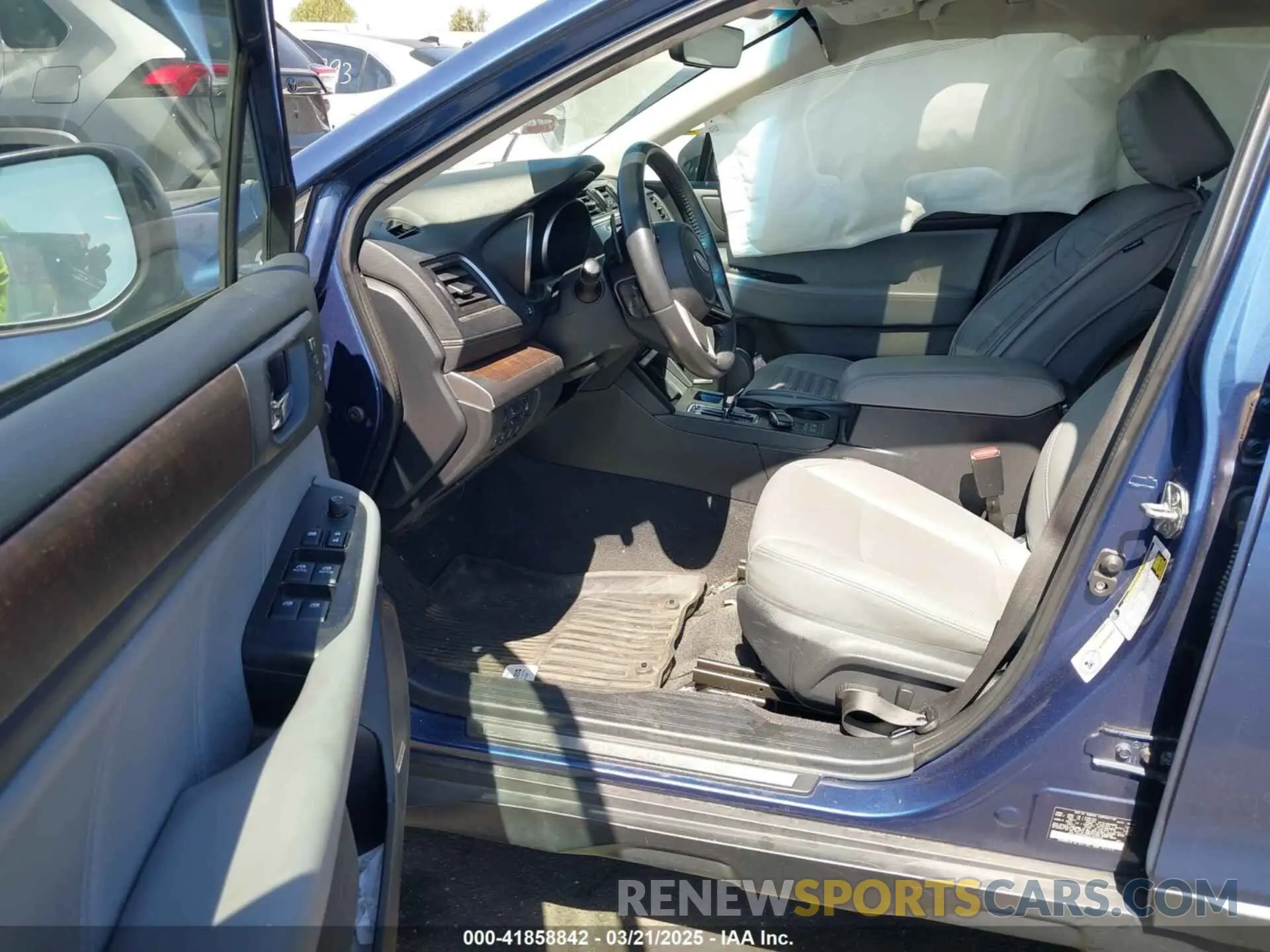 5 Photograph of a damaged car 4S4BSANC2K3254429 SUBARU OUTBACK 2019