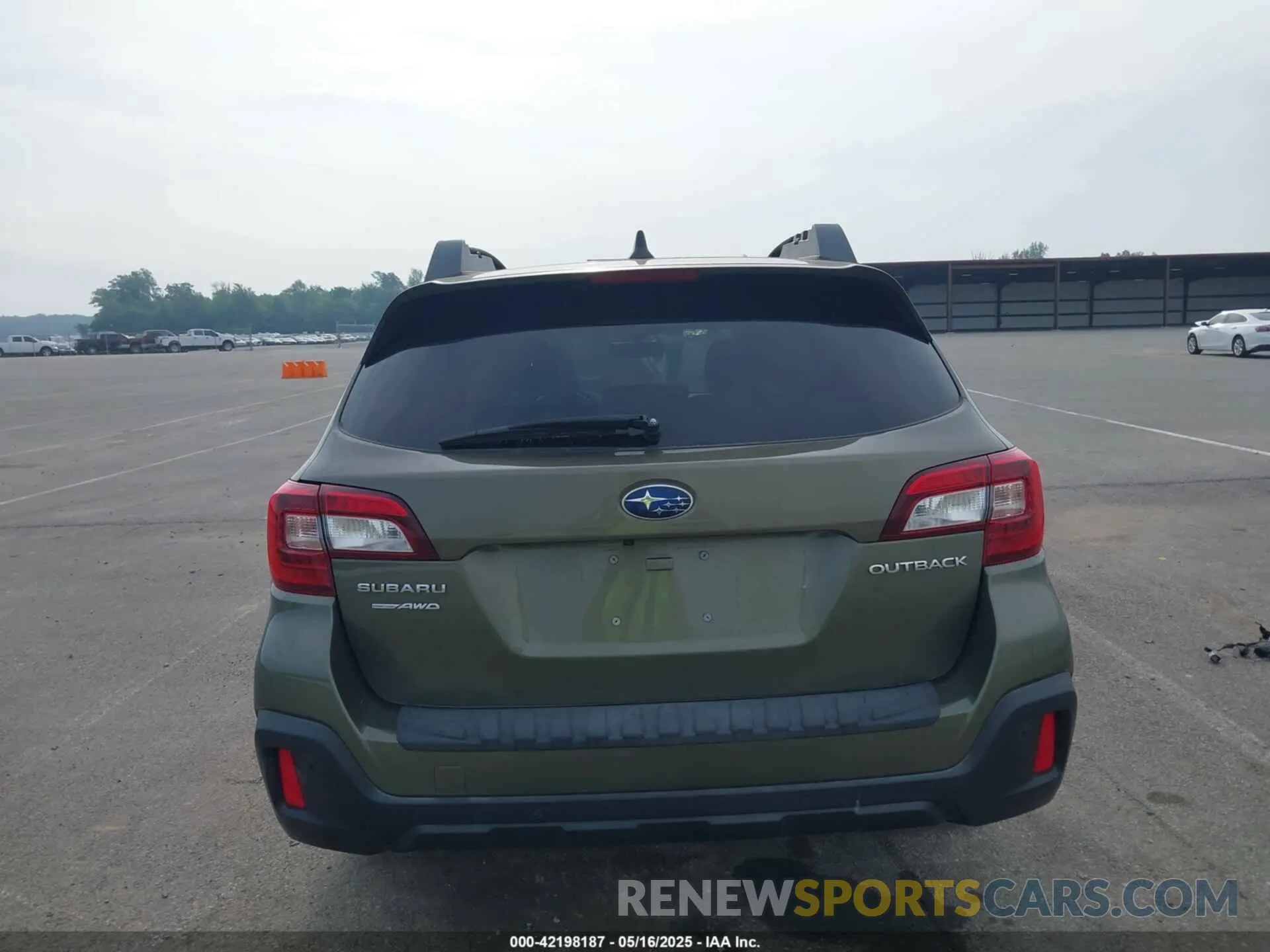 17 Photograph of a damaged car 4S4BSANC2K3276219 SUBARU OUTBACK 2019