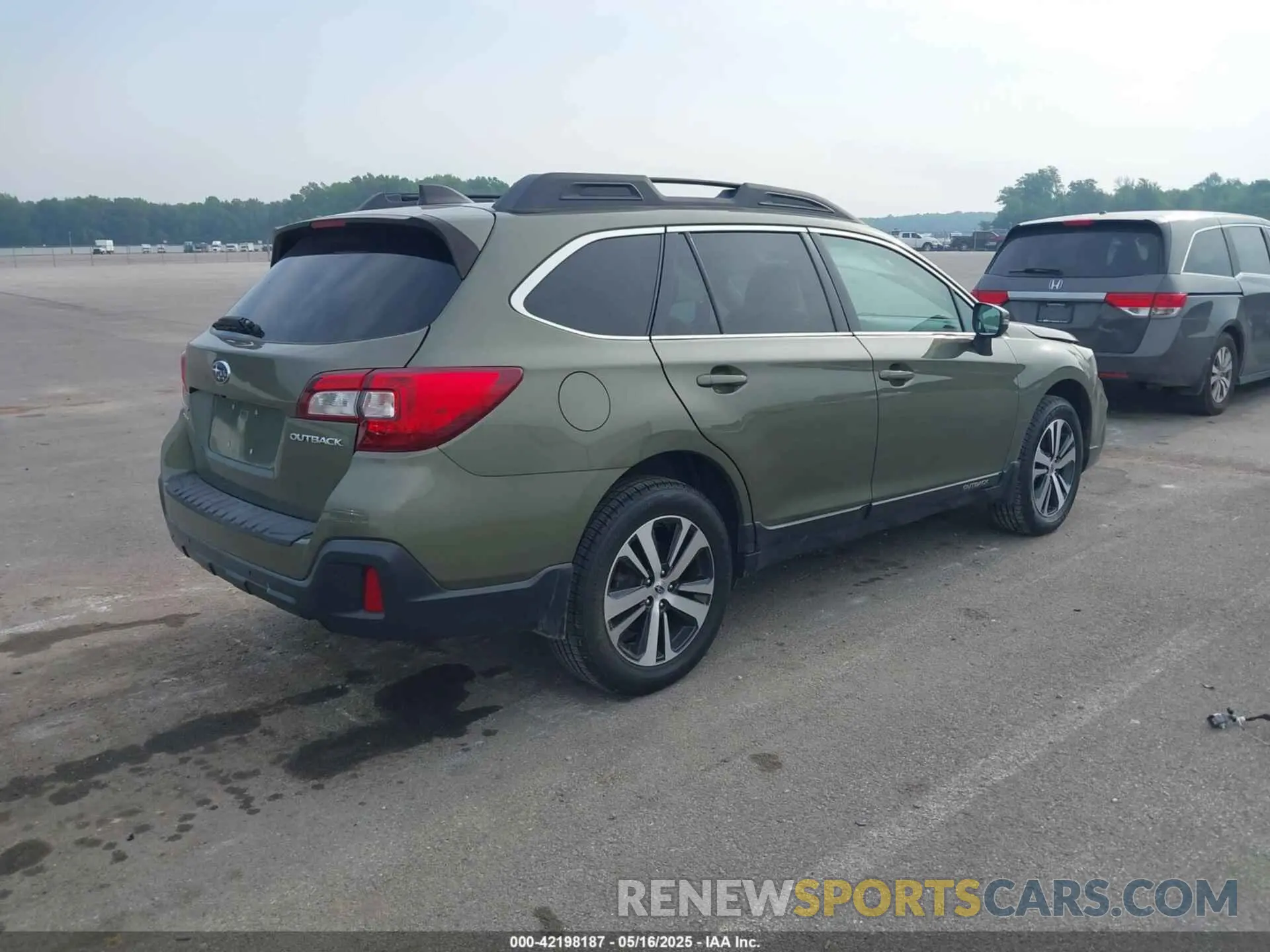 4 Photograph of a damaged car 4S4BSANC2K3276219 SUBARU OUTBACK 2019