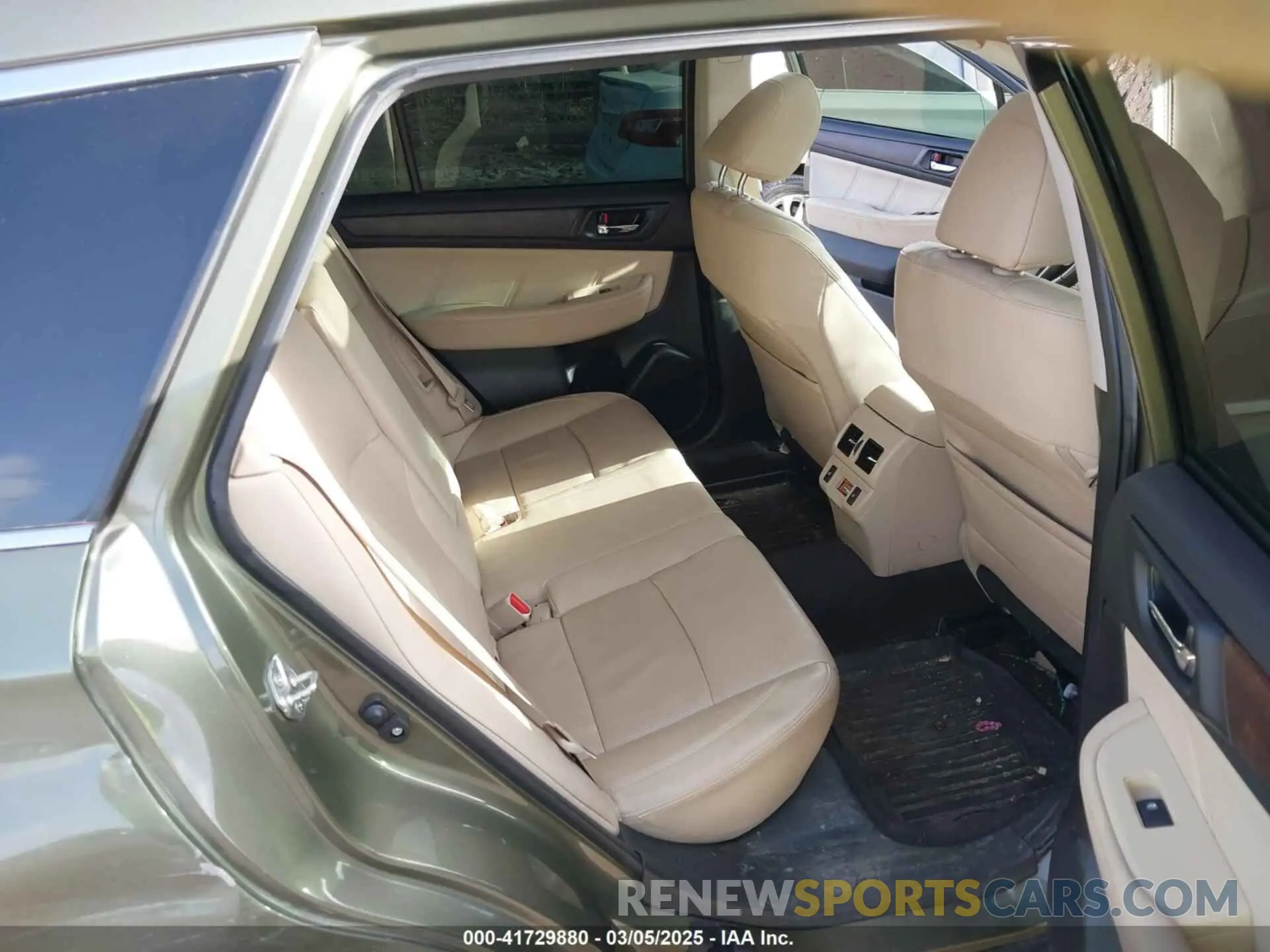 8 Photograph of a damaged car 4S4BSANC2K3307744 SUBARU OUTBACK 2019