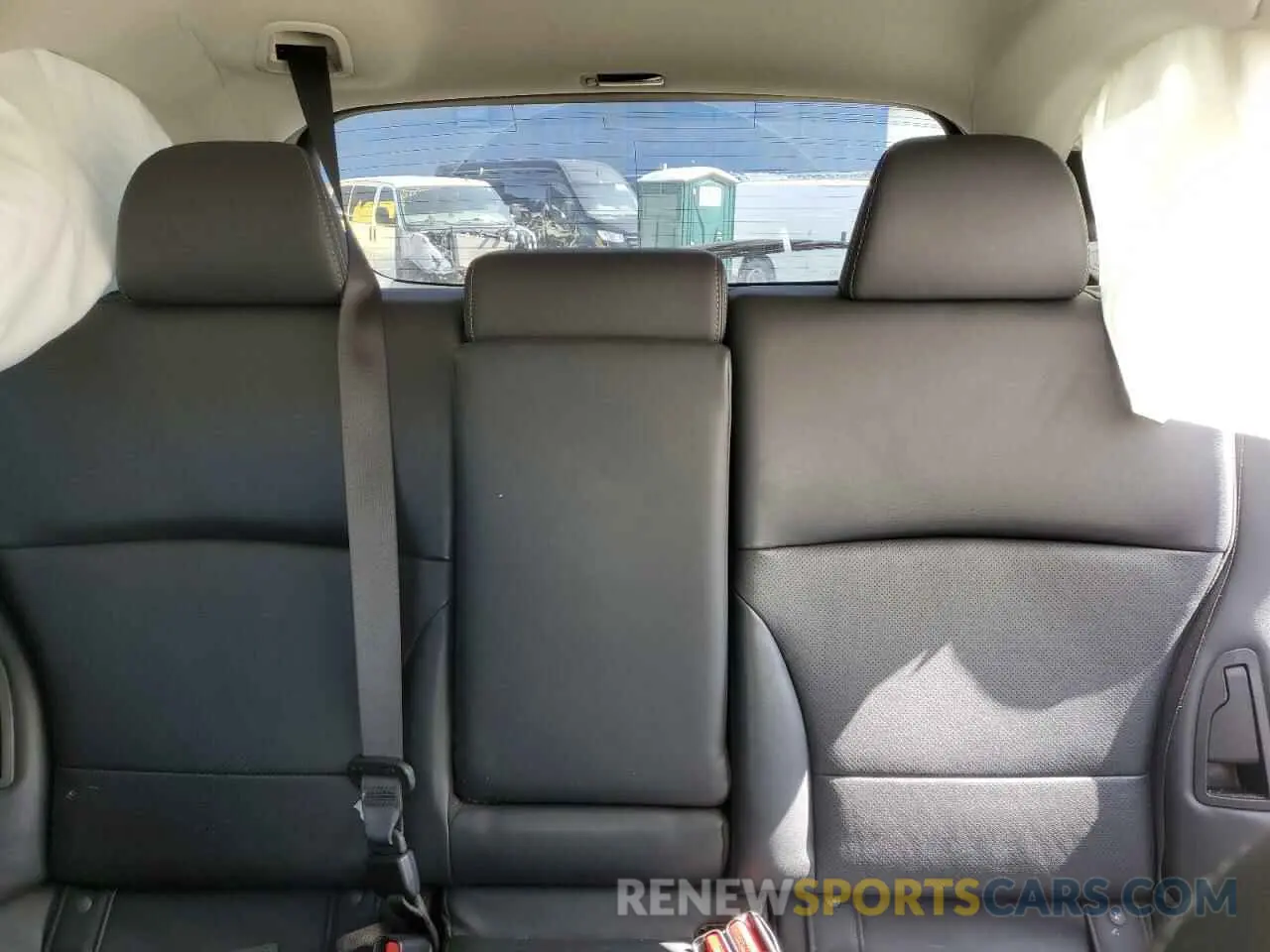 10 Photograph of a damaged car 4S4BSANC2K3318923 SUBARU OUTBACK 2019
