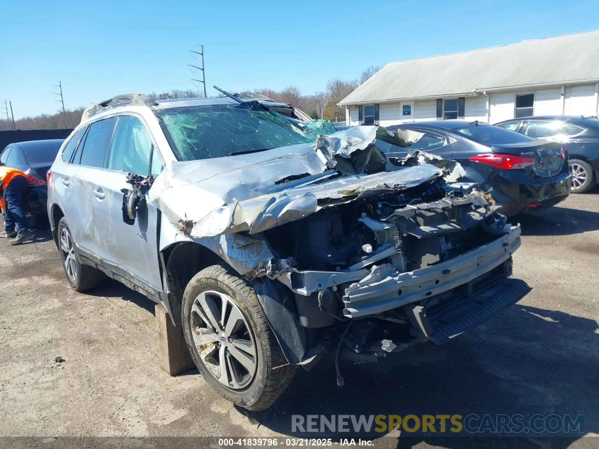 1 Photograph of a damaged car 4S4BSANC3K3218409 SUBARU OUTBACK 2019