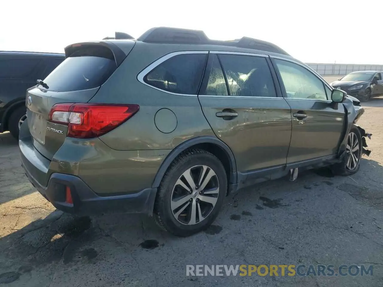 3 Photograph of a damaged car 4S4BSANC3K3222976 SUBARU OUTBACK 2019