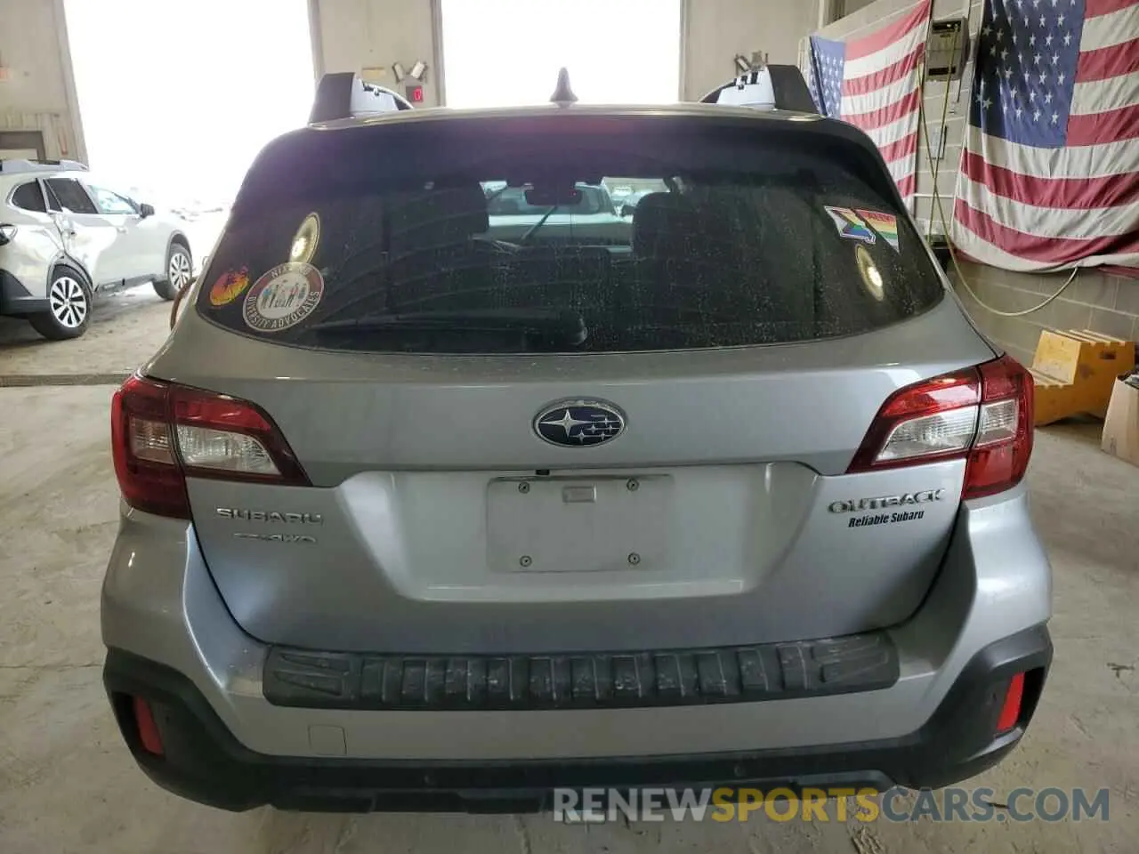6 Photograph of a damaged car 4S4BSANC3K3241415 SUBARU OUTBACK 2019