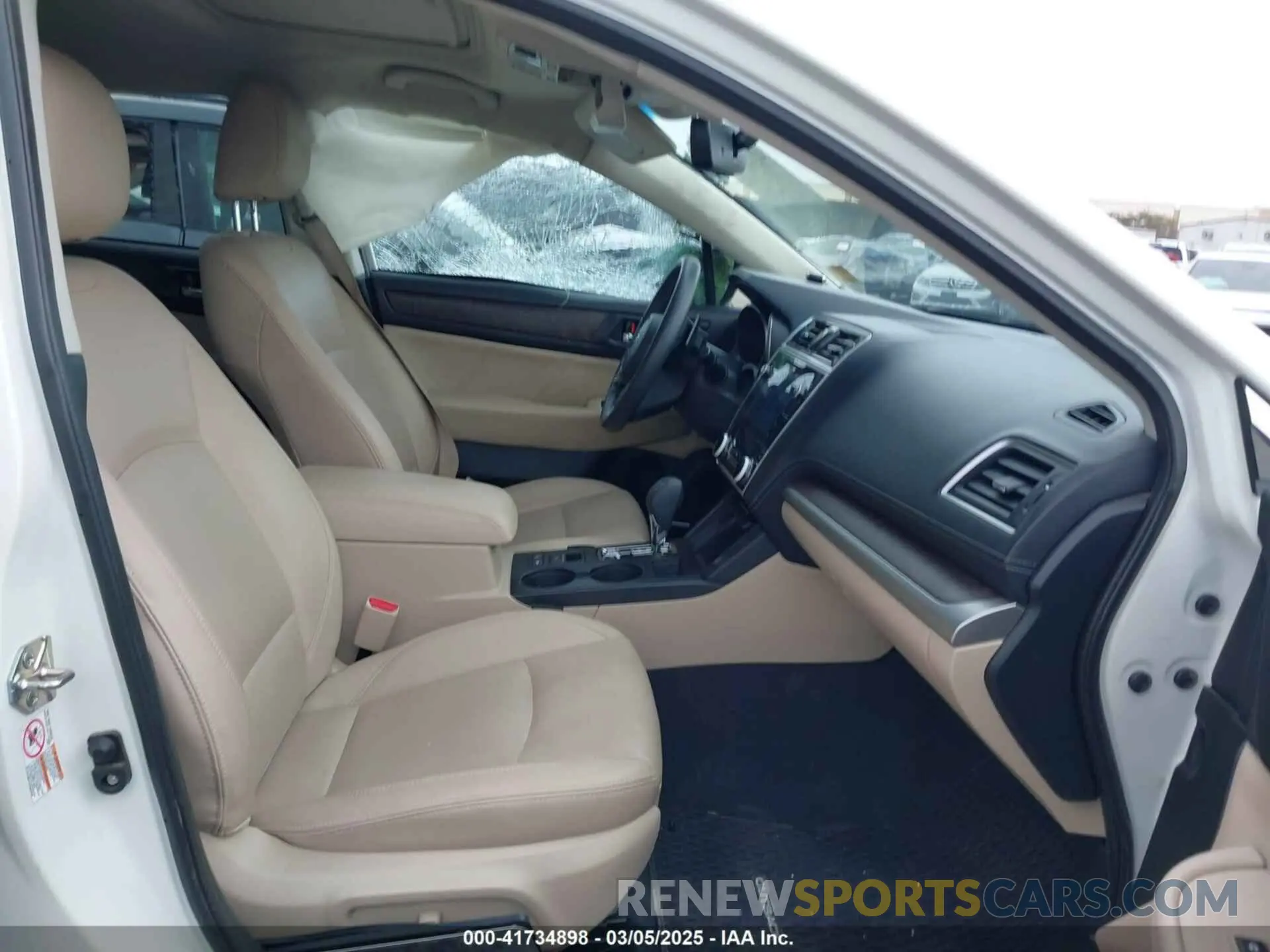 5 Photograph of a damaged car 4S4BSANC3K3252494 SUBARU OUTBACK 2019