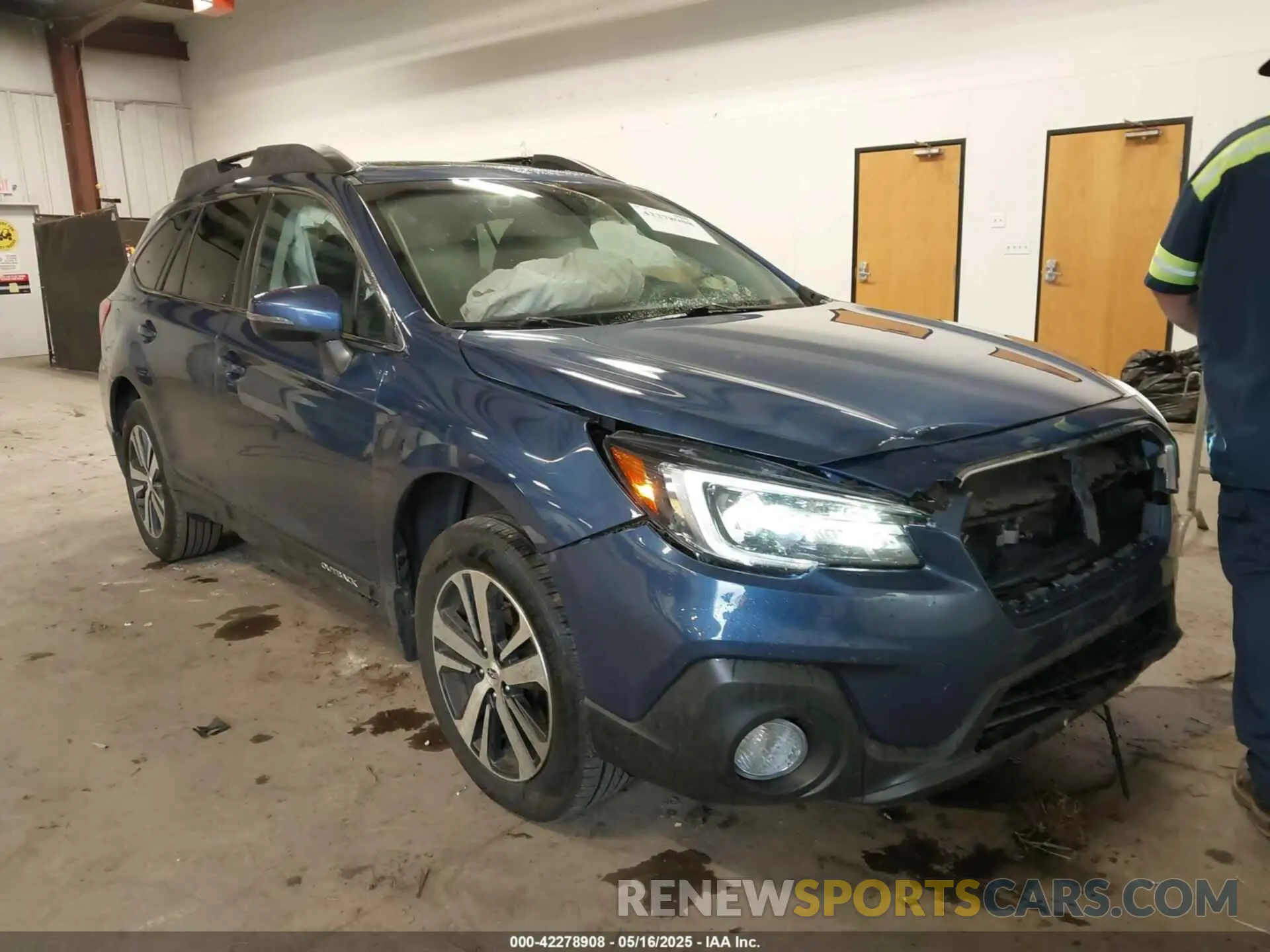 1 Photograph of a damaged car 4S4BSANC3K3266864 SUBARU OUTBACK 2019