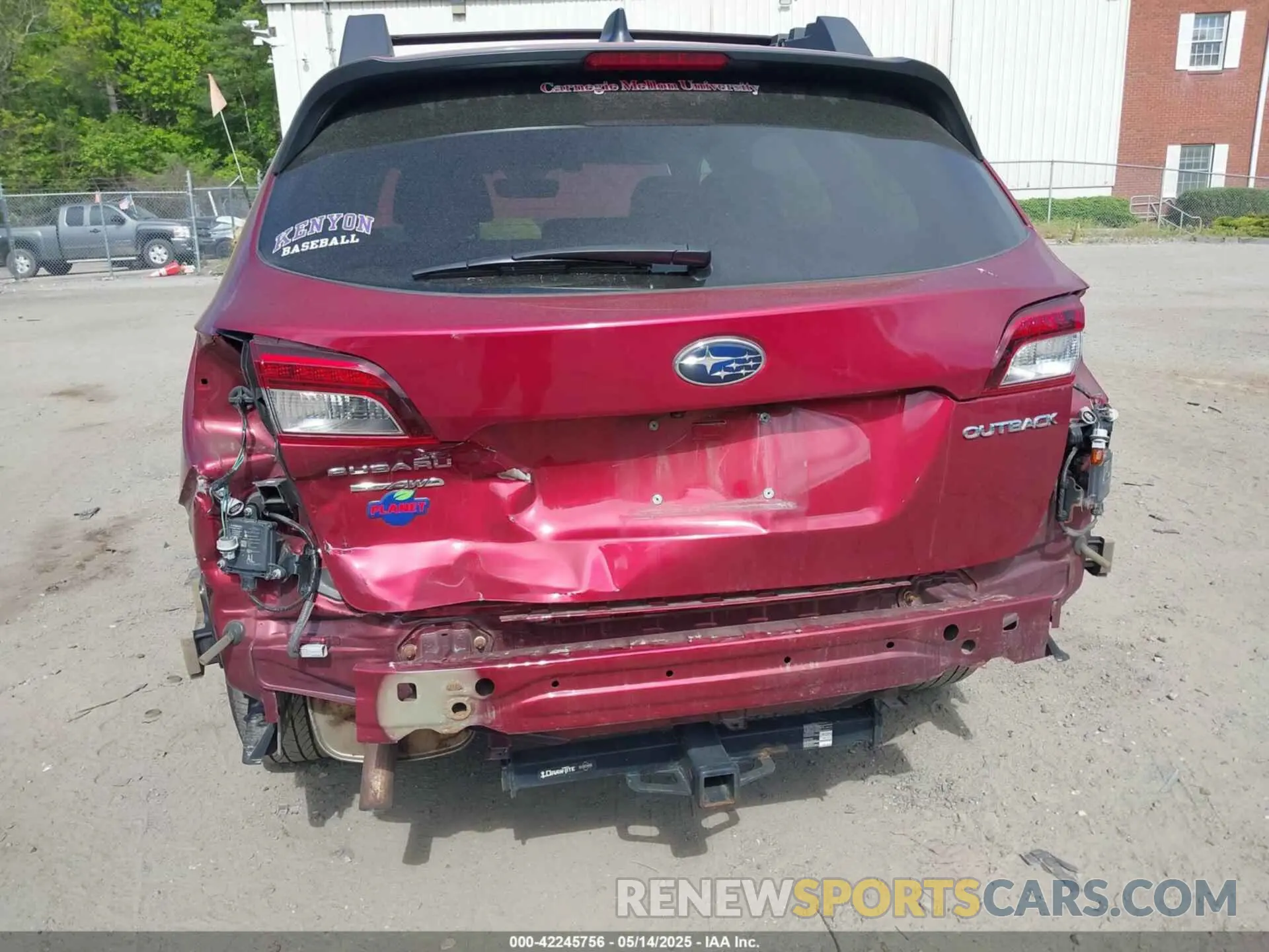 6 Photograph of a damaged car 4S4BSANC3K3395882 SUBARU OUTBACK 2019