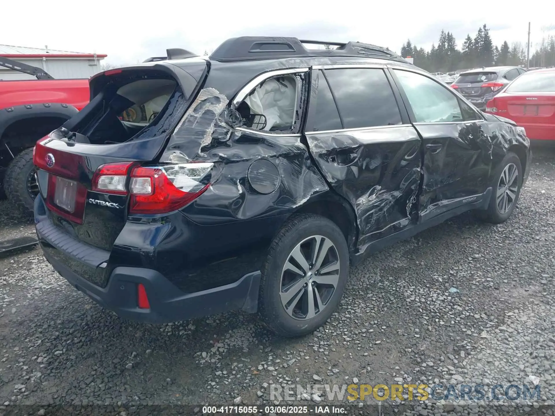 4 Photograph of a damaged car 4S4BSANC4K3218743 SUBARU OUTBACK 2019