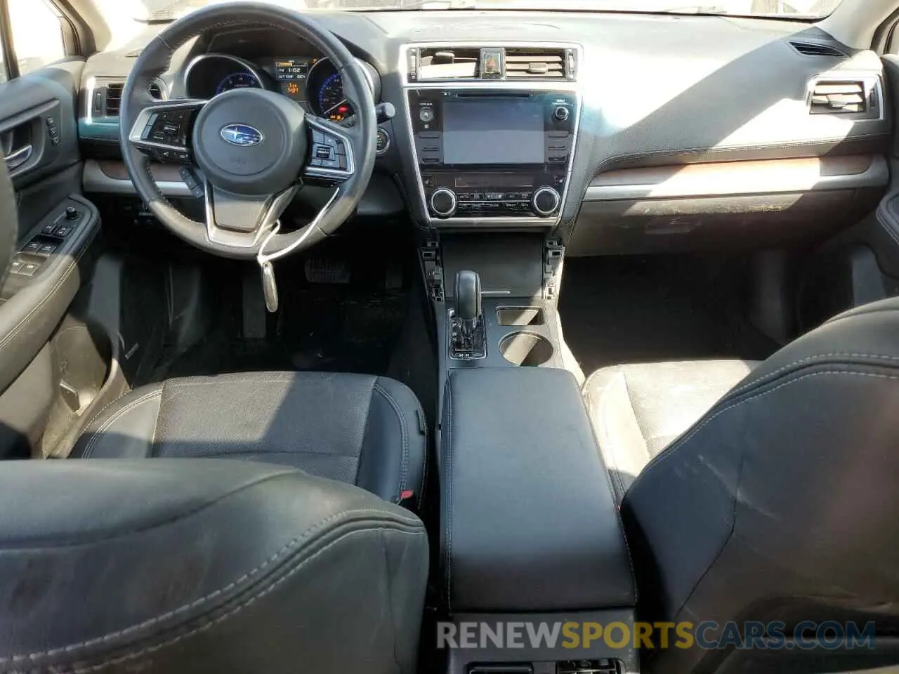 8 Photograph of a damaged car 4S4BSANC4K3219133 SUBARU OUTBACK 2019