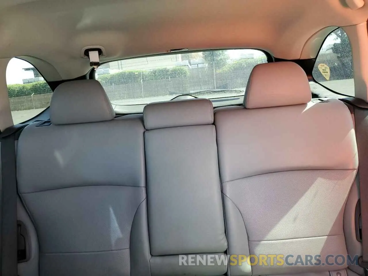 10 Photograph of a damaged car 4S4BSANC4K3228852 SUBARU OUTBACK 2019