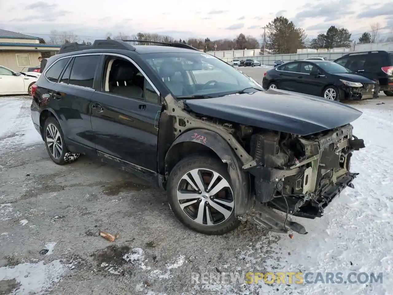 4 Photograph of a damaged car 4S4BSANC4K3250964 SUBARU OUTBACK 2019