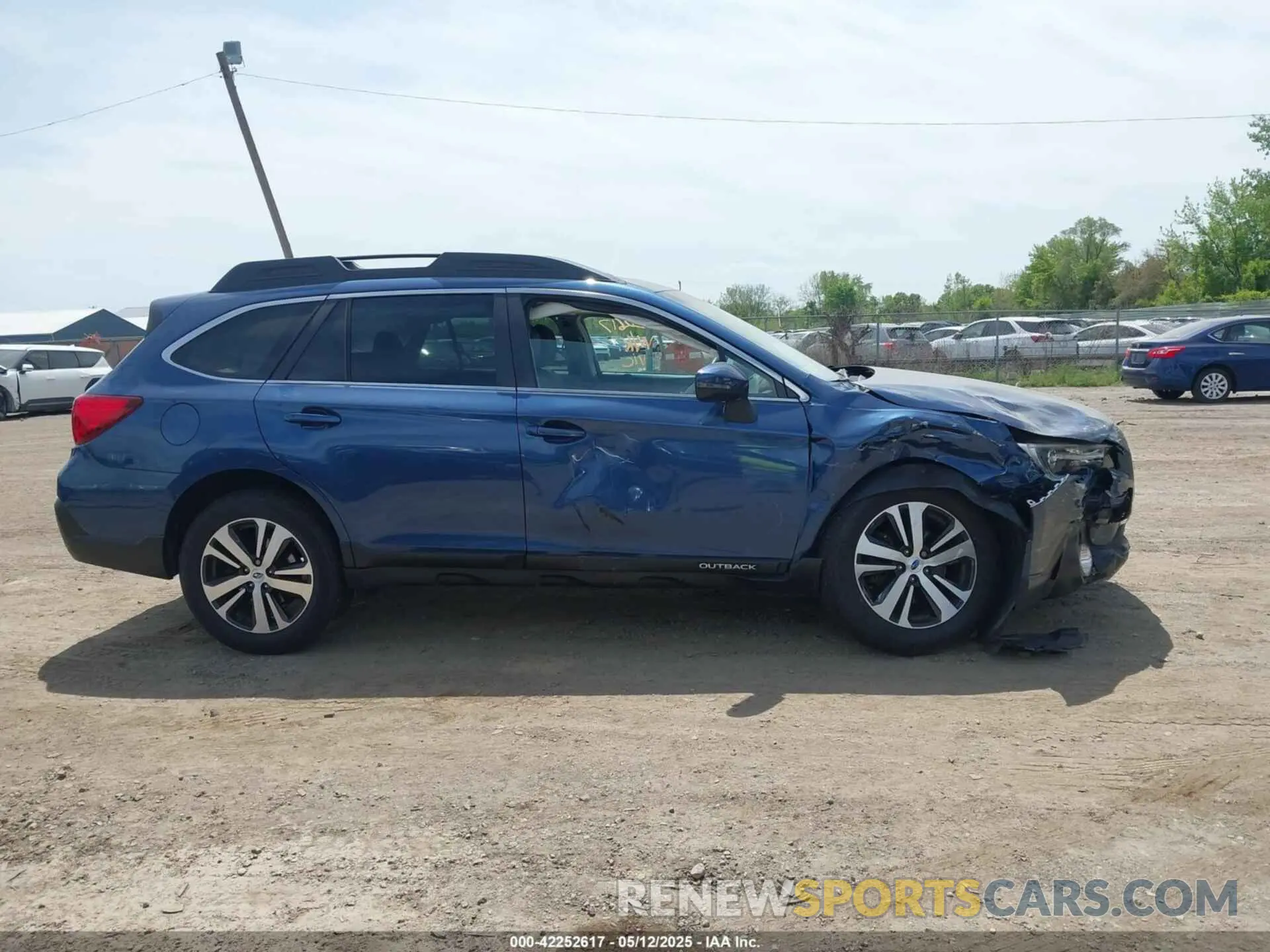 13 Photograph of a damaged car 4S4BSANC4K3260913 SUBARU OUTBACK 2019