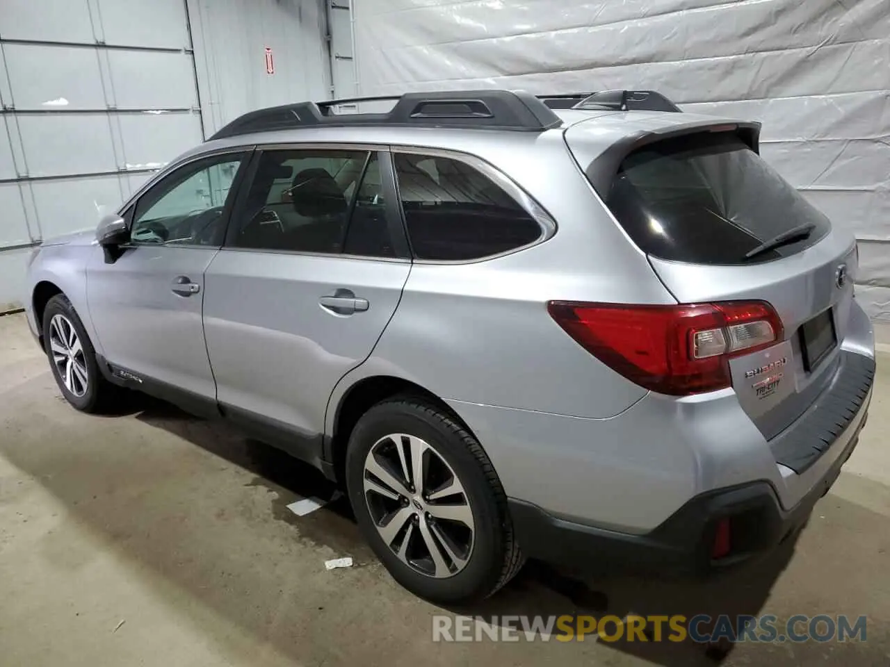 2 Photograph of a damaged car 4S4BSANC4K3342575 SUBARU OUTBACK 2019