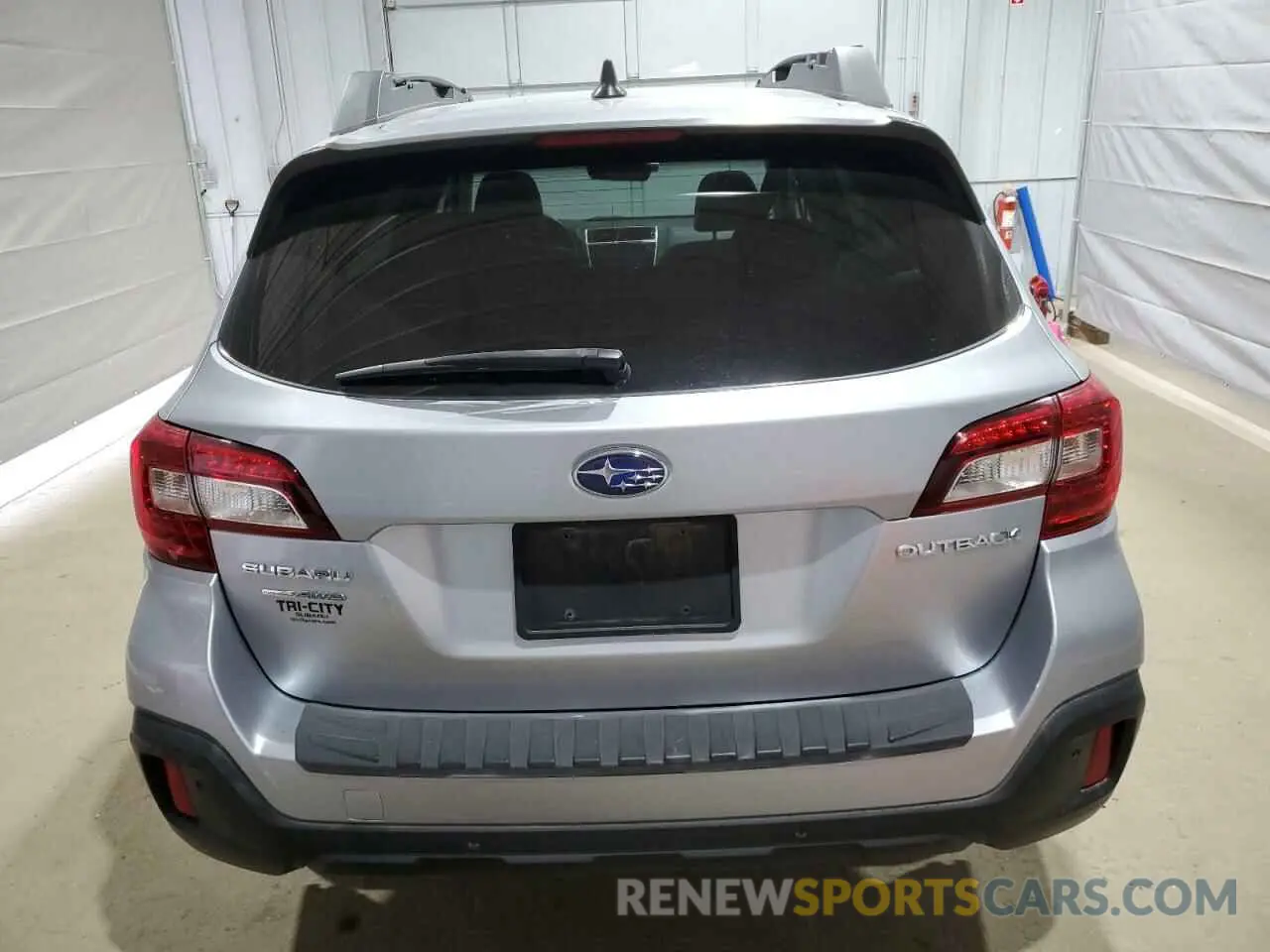 6 Photograph of a damaged car 4S4BSANC4K3342575 SUBARU OUTBACK 2019
