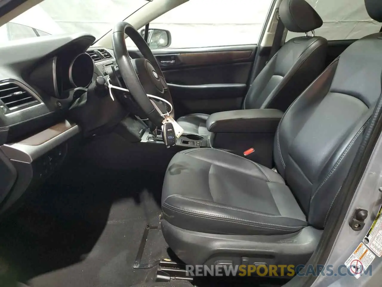 7 Photograph of a damaged car 4S4BSANC4K3342575 SUBARU OUTBACK 2019