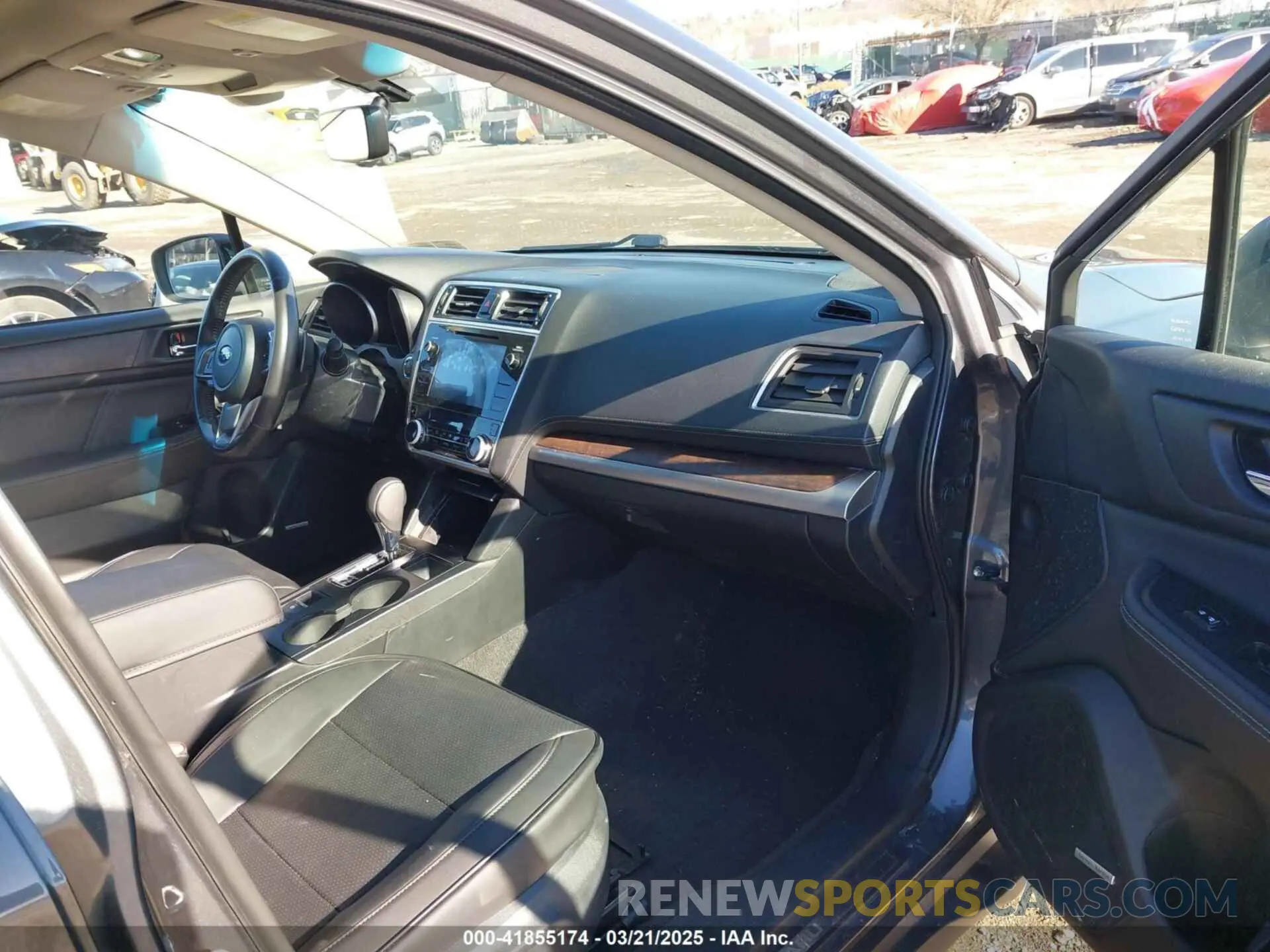 5 Photograph of a damaged car 4S4BSANC5K3254067 SUBARU OUTBACK 2019