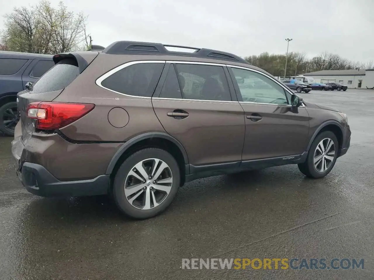 3 Photograph of a damaged car 4S4BSANC5K3264906 SUBARU OUTBACK 2019