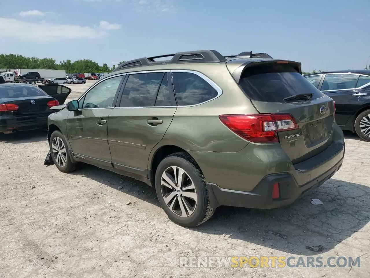 2 Photograph of a damaged car 4S4BSANC5K3369123 SUBARU OUTBACK 2019