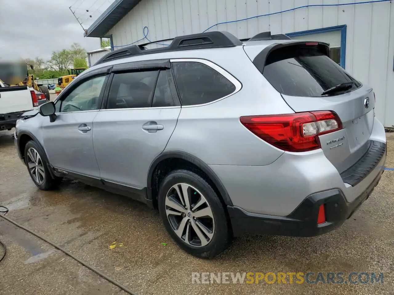 2 Photograph of a damaged car 4S4BSANC5K3377593 SUBARU OUTBACK 2019