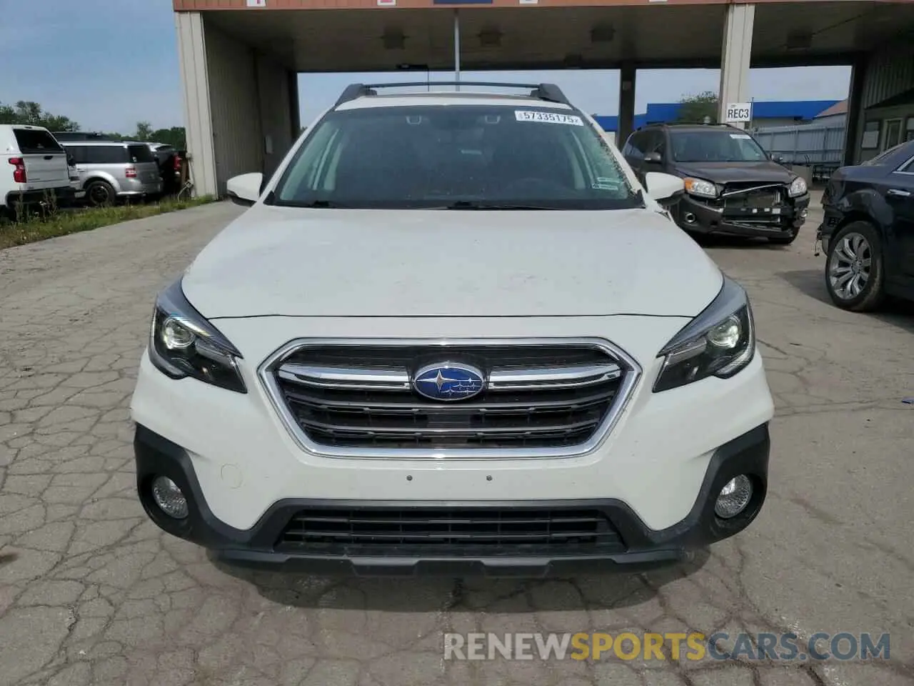 5 Photograph of a damaged car 4S4BSANC5K3377805 SUBARU OUTBACK 2019