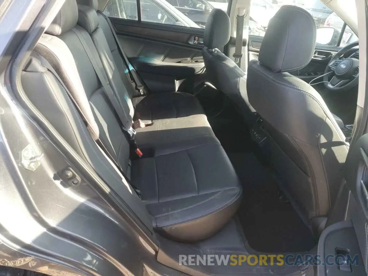 10 Photograph of a damaged car 4S4BSANC5K3392241 SUBARU OUTBACK 2019
