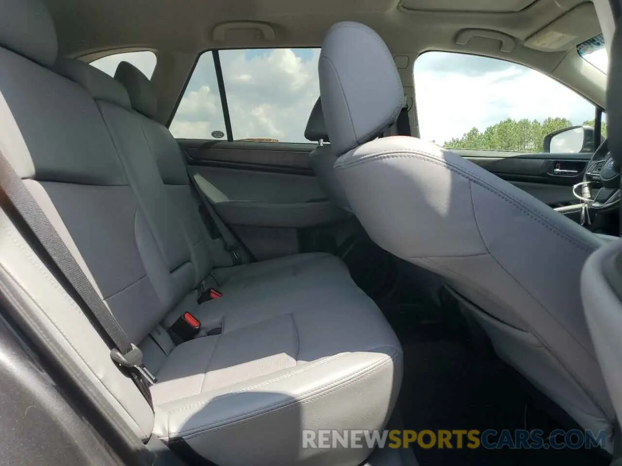 10 Photograph of a damaged car 4S4BSANC6K3331089 SUBARU OUTBACK 2019