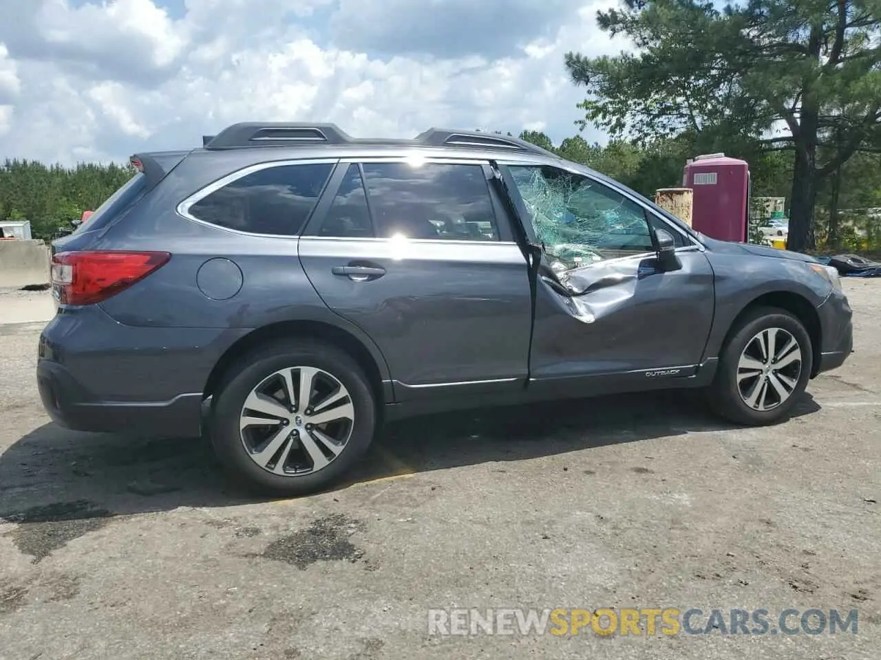 3 Photograph of a damaged car 4S4BSANC6K3331089 SUBARU OUTBACK 2019