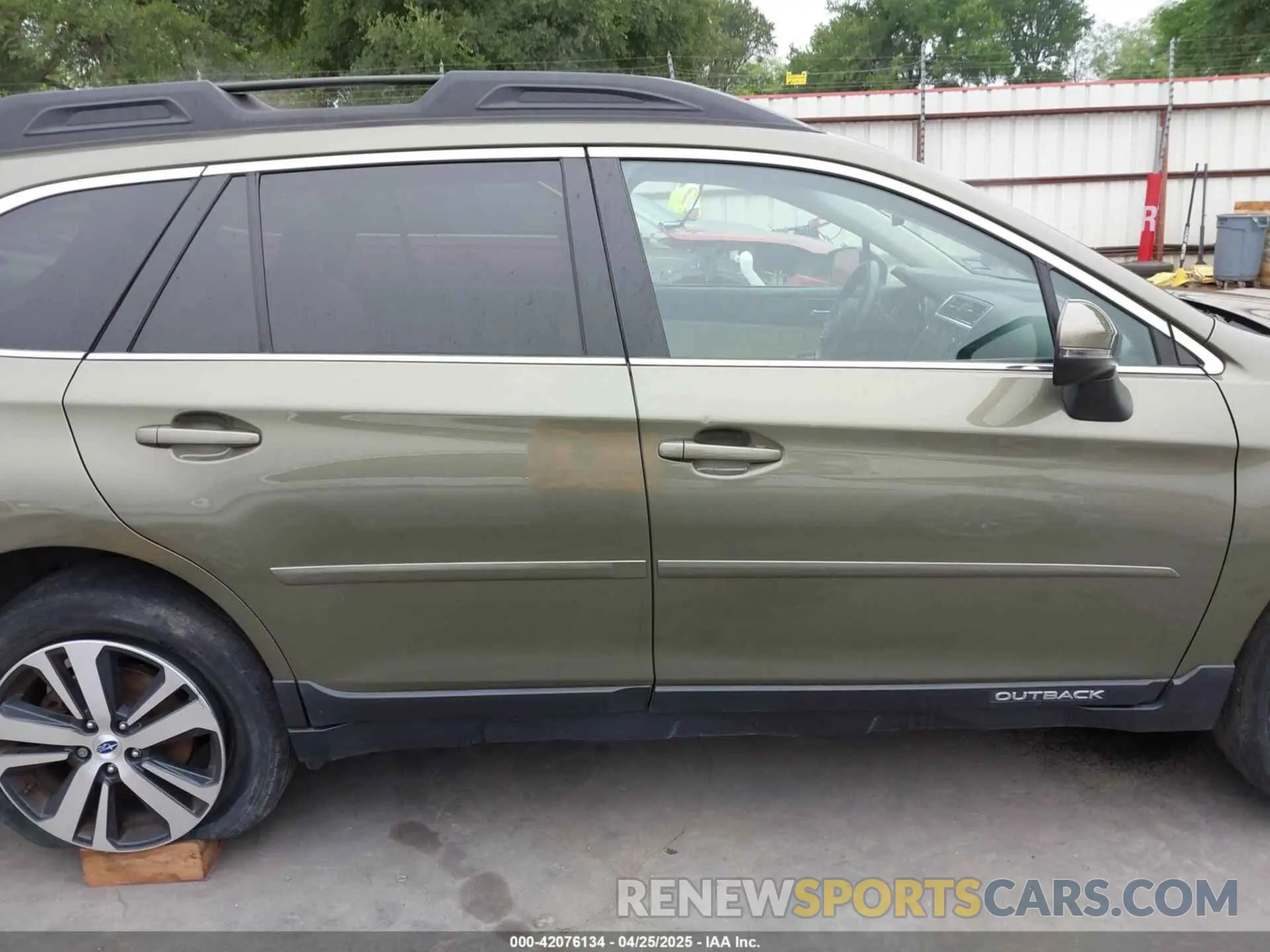 14 Photograph of a damaged car 4S4BSANC6K3382916 SUBARU OUTBACK 2019