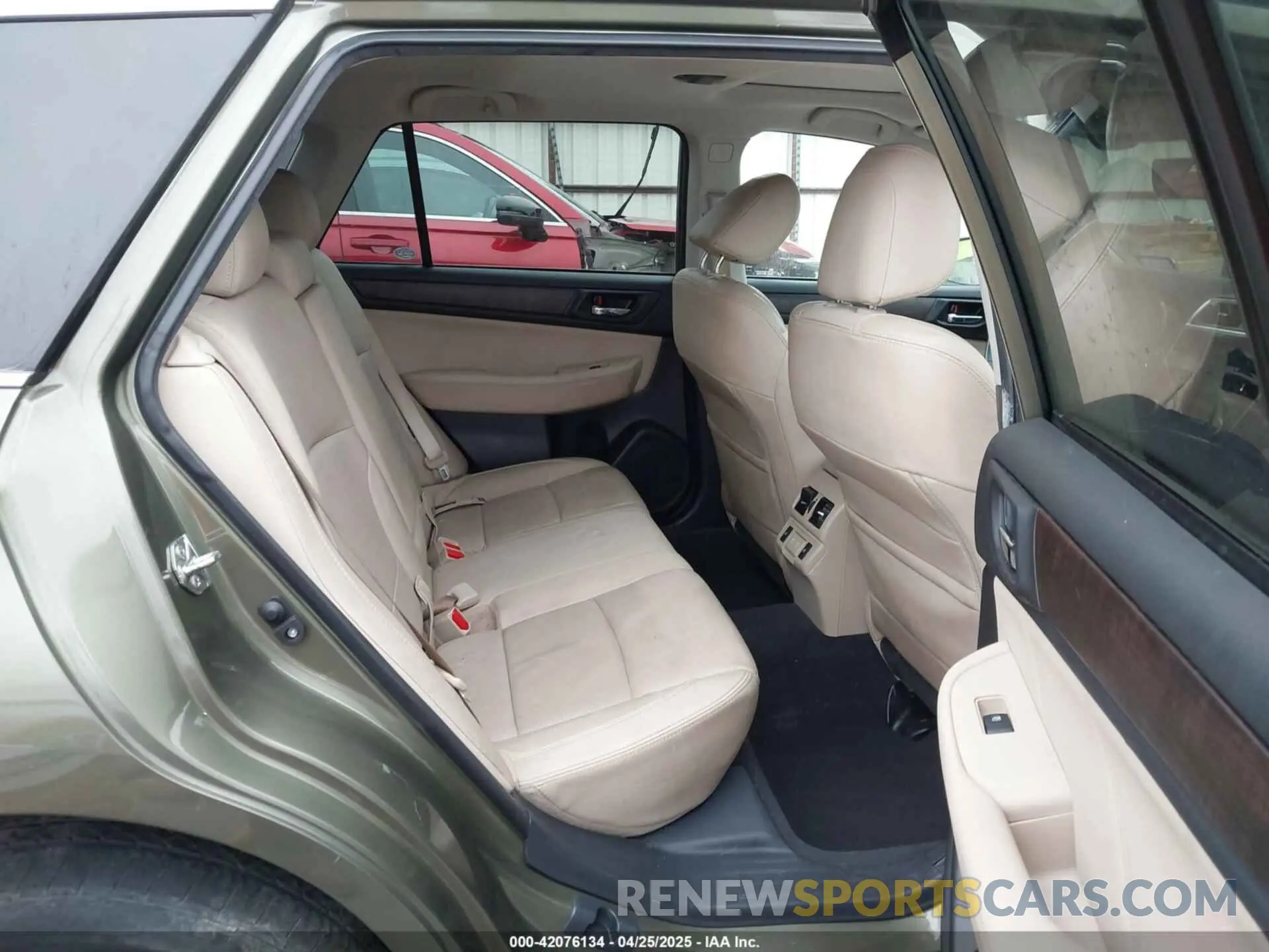 8 Photograph of a damaged car 4S4BSANC6K3382916 SUBARU OUTBACK 2019