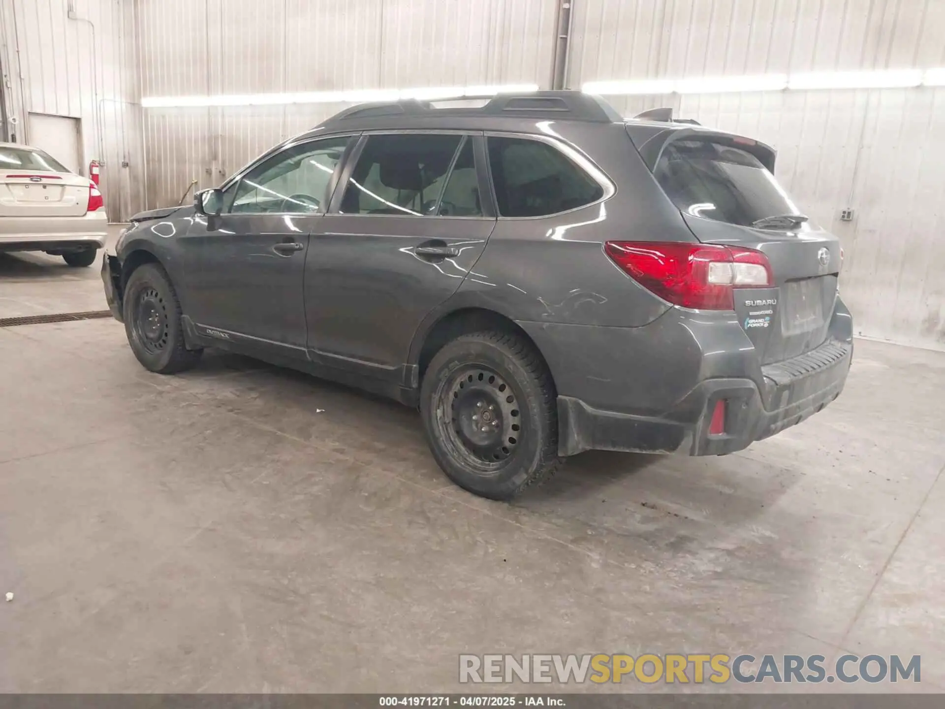 3 Photograph of a damaged car 4S4BSANC7K3212743 SUBARU OUTBACK 2019