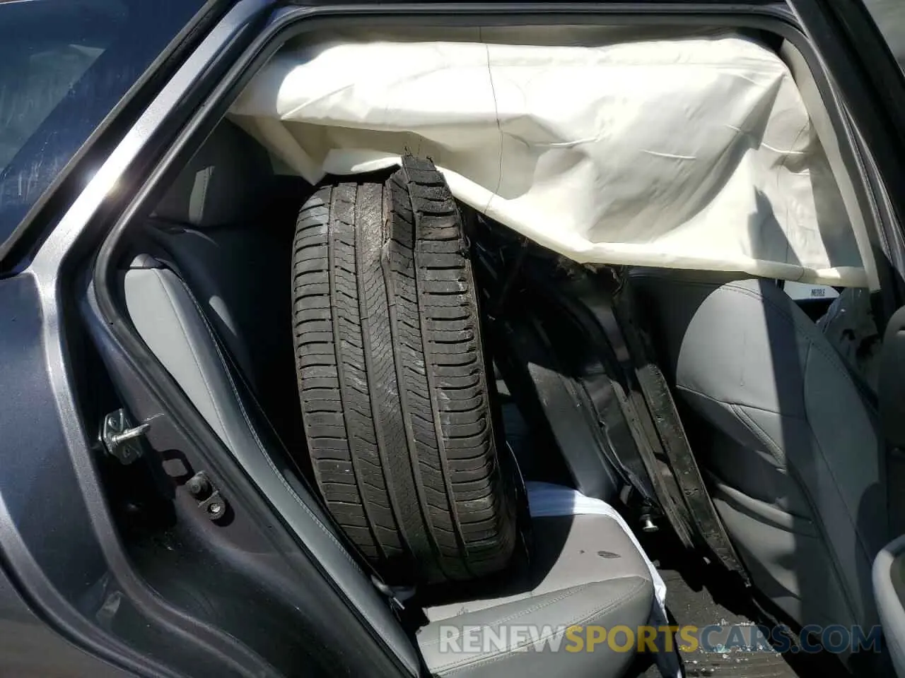 11 Photograph of a damaged car 4S4BSANC7K3228618 SUBARU OUTBACK 2019