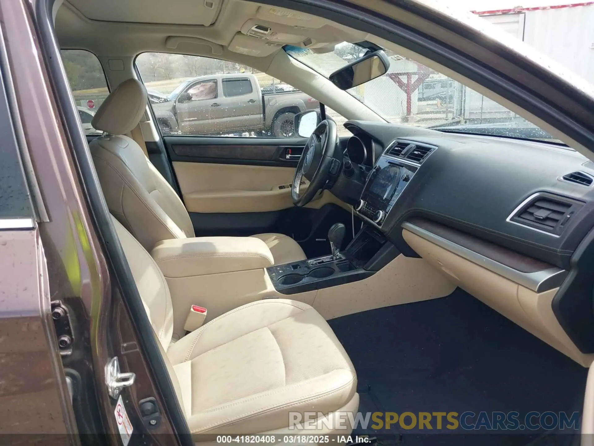 5 Photograph of a damaged car 4S4BSANC7K3249727 SUBARU OUTBACK 2019
