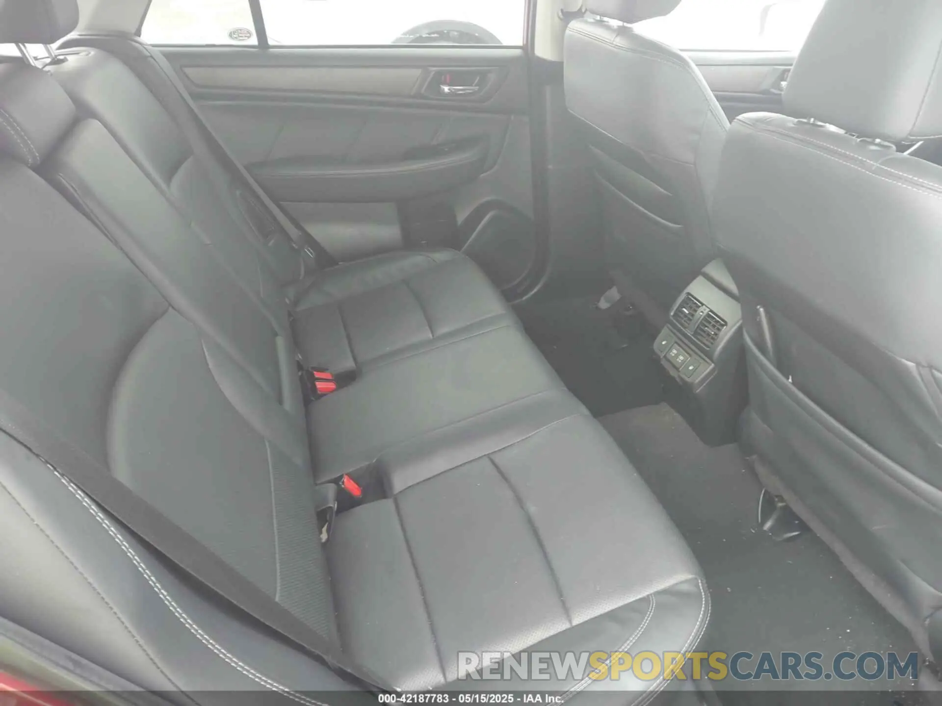 8 Photograph of a damaged car 4S4BSANC7K3349150 SUBARU OUTBACK 2019