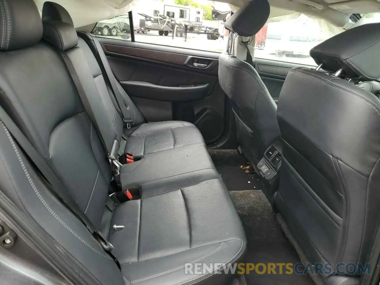 11 Photograph of a damaged car 4S4BSANC8K3256024 SUBARU OUTBACK 2019