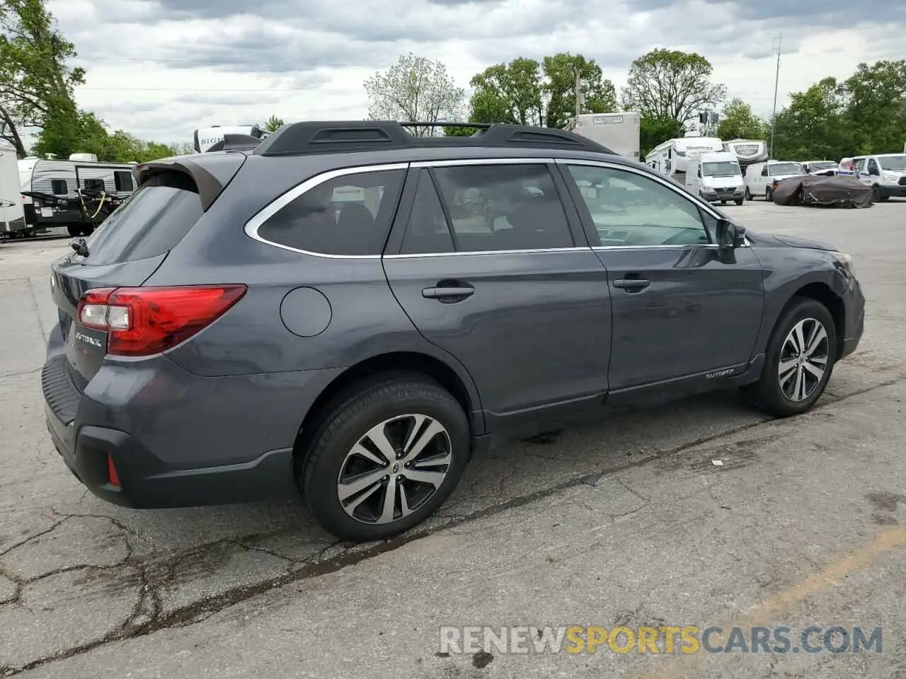 3 Photograph of a damaged car 4S4BSANC8K3256024 SUBARU OUTBACK 2019