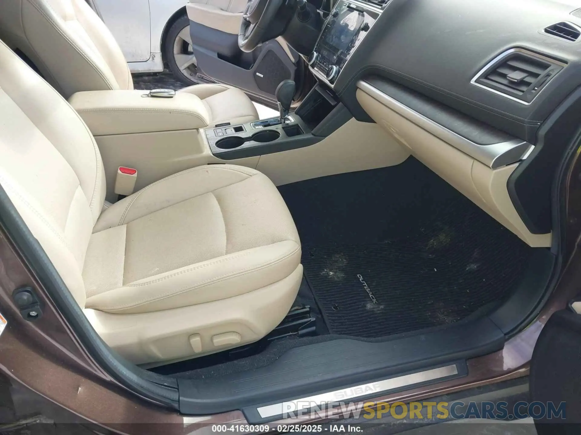 5 Photograph of a damaged car 4S4BSANC9K3354284 SUBARU OUTBACK 2019